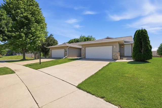1051-1053 Tamarack Way, Verona, WI 53593