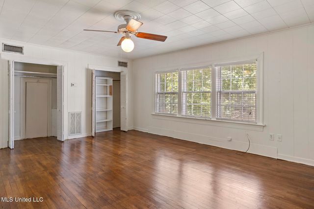 625 Pennsylvania Avenue, Jackson, MS 39216