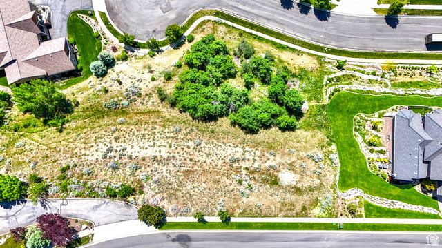 1735 Temple Ct Unit 203, Bountiful, UT 84010