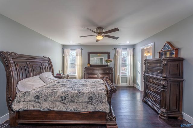 11977 Highway 17, Florence, AL 35633