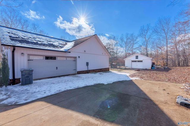 11977 Highway 17, Florence, AL 35633