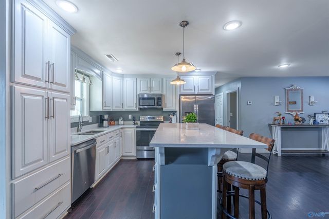 11977 Highway 17, Florence, AL 35633