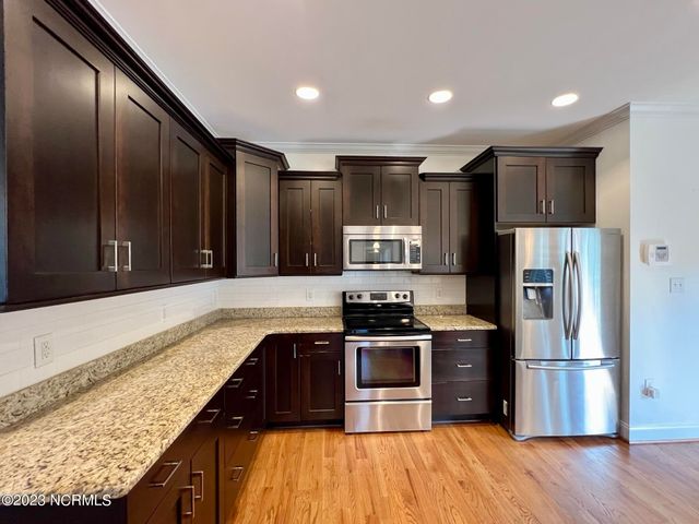 206 Sandy Springs Road, Aberdeen, NC 28315