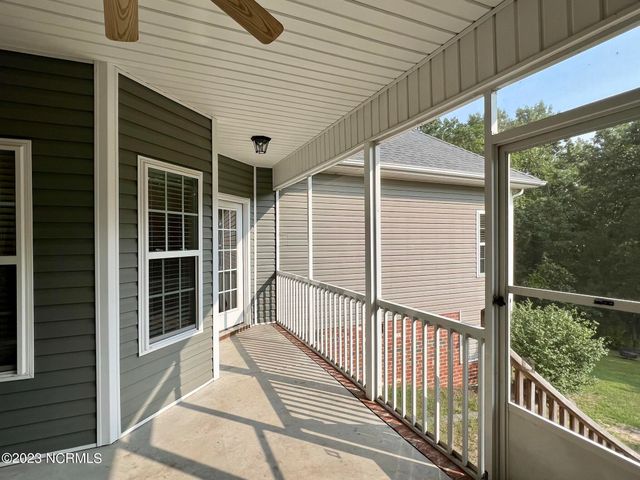 206 Sandy Springs Road, Aberdeen, NC 28315