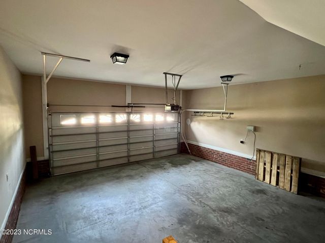 206 Sandy Springs Road, Aberdeen, NC 28315