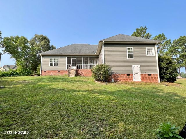 206 Sandy Springs Road, Aberdeen, NC 28315