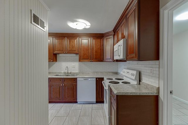 2535 Bradford NE Square, Atlanta, GA 30345