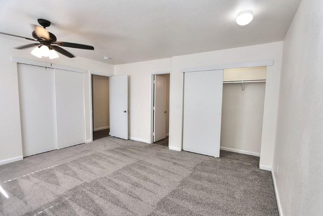 3725 Ripley St, Sacramento, CA 95838