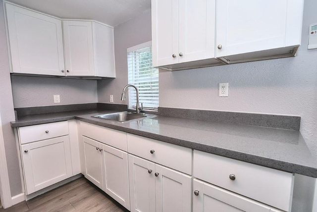 3725 Ripley St, Sacramento, CA 95838