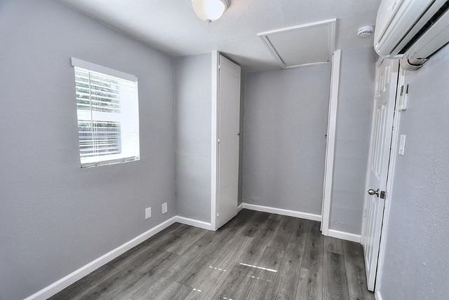 3725 Ripley St, Sacramento, CA 95838