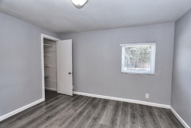 3725 Ripley St, Sacramento, CA 95838