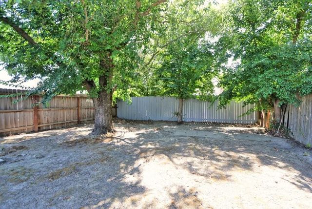 3725 Ripley St, Sacramento, CA 95838