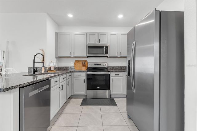 3664 SUNGROVE CIRCLE, Sanford, FL 32771