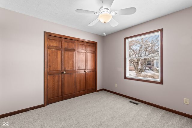 1314 Holiday Lane E, Brownsburg, IN 46112