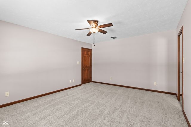 1314 Holiday Lane E, Brownsburg, IN 46112