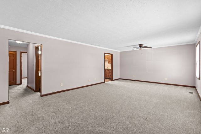 1314 Holiday Lane E, Brownsburg, IN 46112