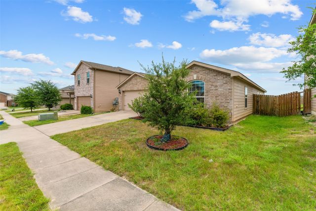 1808 Douglas Street, Howe, TX 75459