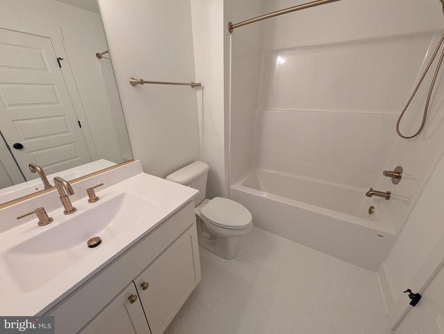 1490 THURSTON RD, Dickerson, MD 20842
