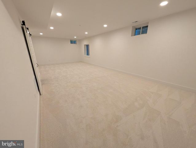 1490 THURSTON RD, Dickerson, MD 20842