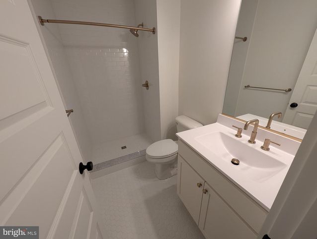 1490 THURSTON RD, Dickerson, MD 20842