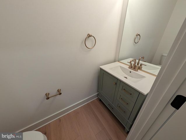 1490 THURSTON RD, Dickerson, MD 20842