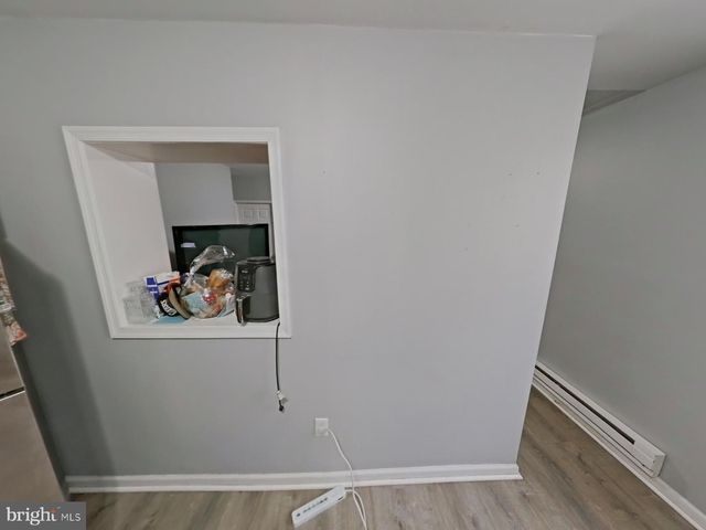 908 W ERIE AVE, Philadelphia, PA 19140