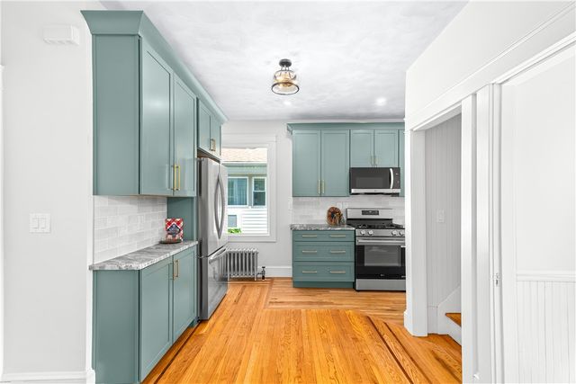 119 Longwood Avenue, Providence, RI 02908