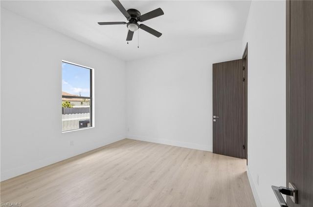 121 NW 35th PL, Cape Coral, FL 33993