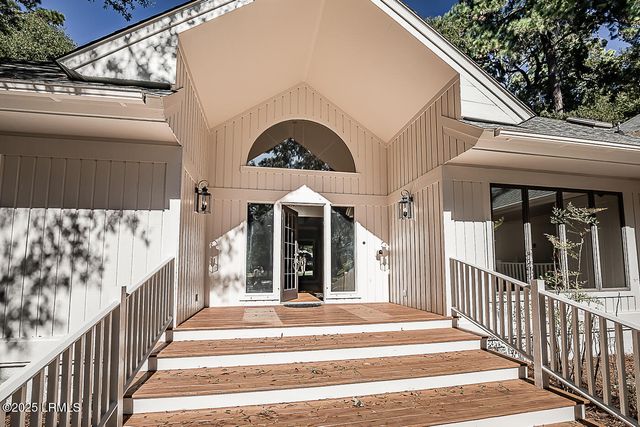 550 Island Circle, St. Helena Island, SC 29920