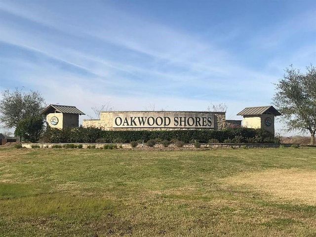 33011 Amberjack Drive, Richwood, TX 77515