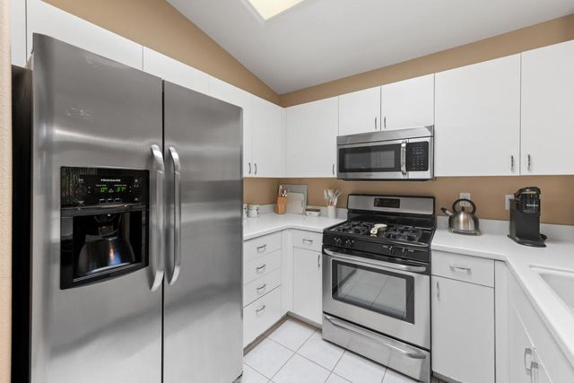 78975 Champagne Lane, Palm Desert, CA 92211