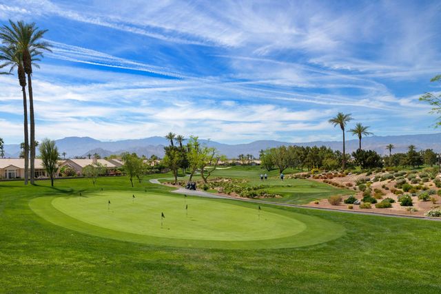 78975 Champagne Lane, Palm Desert, CA 92211