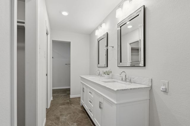 4801 Rustown DR, Austin, TX 78727