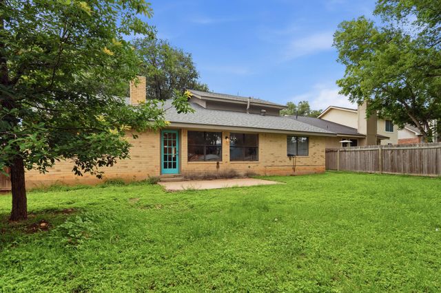 4801 Rustown DR, Austin, TX 78727