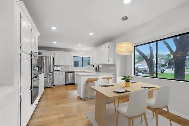 4801 Rustown DR, Austin, TX 78727