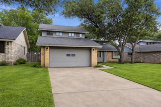 4801 Rustown DR, Austin, TX 78727