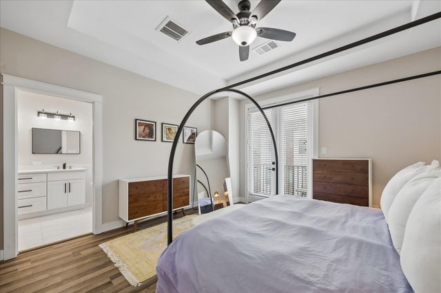 848 Fisher Street C, Houston, TX 77018