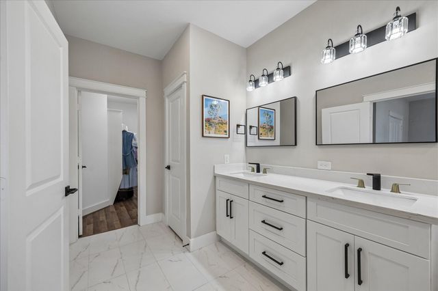 848 Fisher Street C, Houston, TX 77018