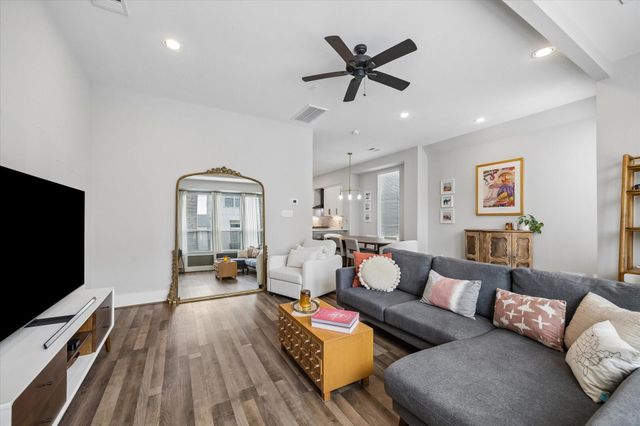 848 Fisher Street C, Houston, TX 77018