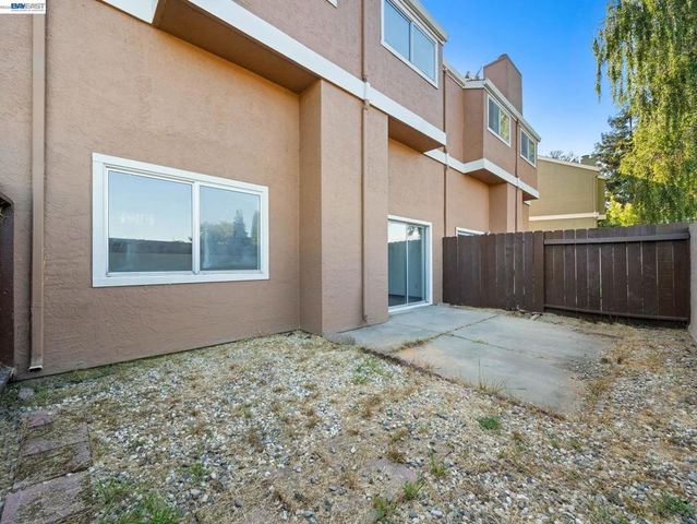 37886 Bright Cmn, Fremont, CA 94536