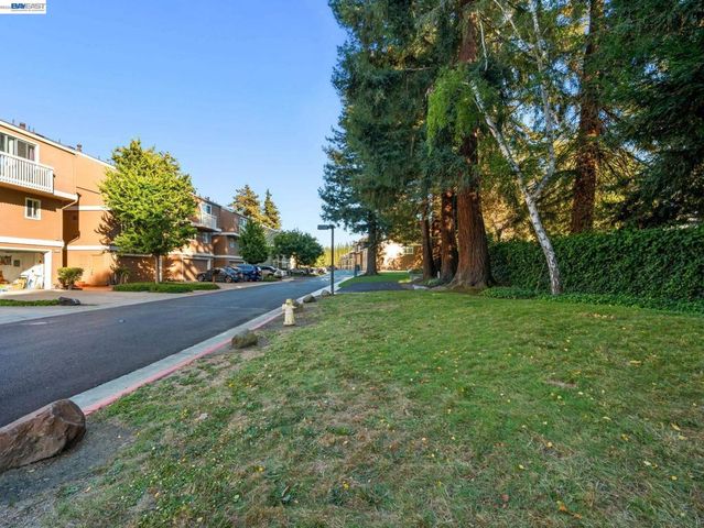 37886 Bright Cmn, Fremont, CA 94536