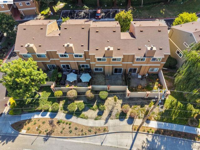 37886 Bright Cmn, Fremont, CA 94536