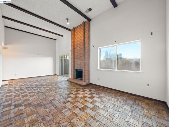 37886 Bright Cmn, Fremont, CA 94536