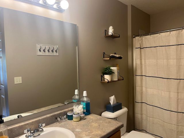 2063 Archangel Street, Huntington, IN 46750