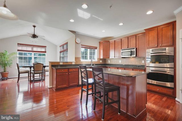 5601 OLIVIA CT, Bowie, MD 20720