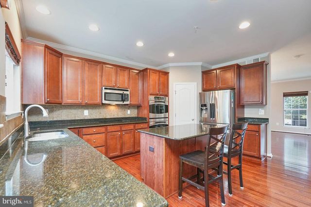 5601 OLIVIA CT, Bowie, MD 20720