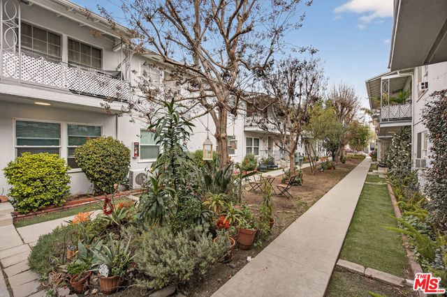 5223 Corteen Place, Valley Village, CA 91607