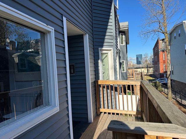 66 Saint James 208, Boston, MA 02119