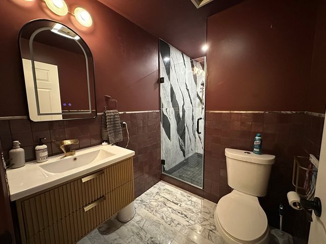 66 Saint James 208, Boston, MA 02119