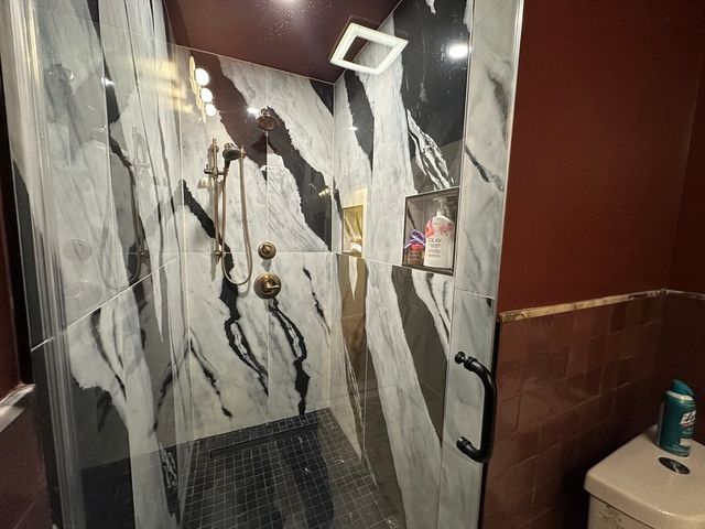 66 Saint James 208, Boston, MA 02119